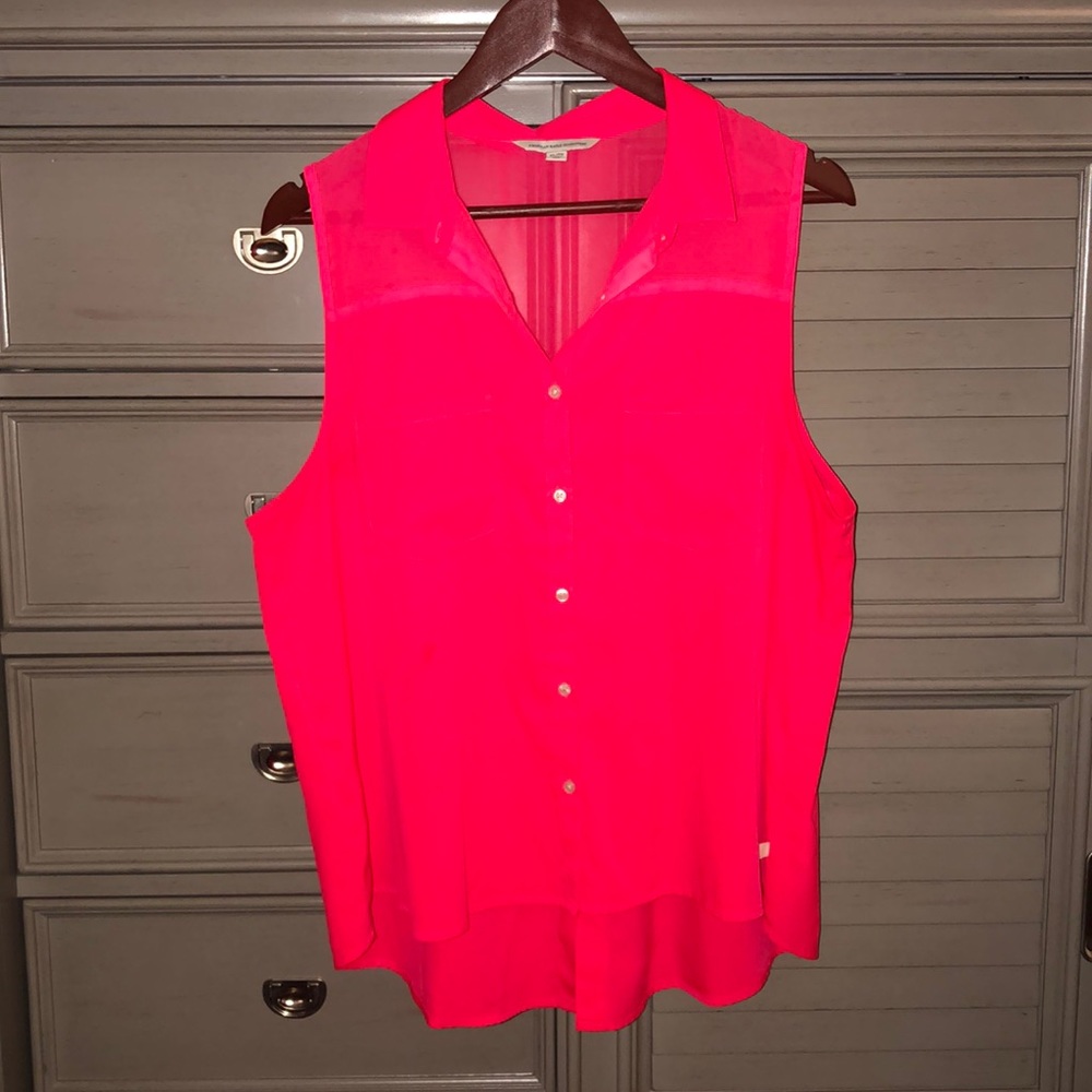 American Eagle pink collared button-up tank top